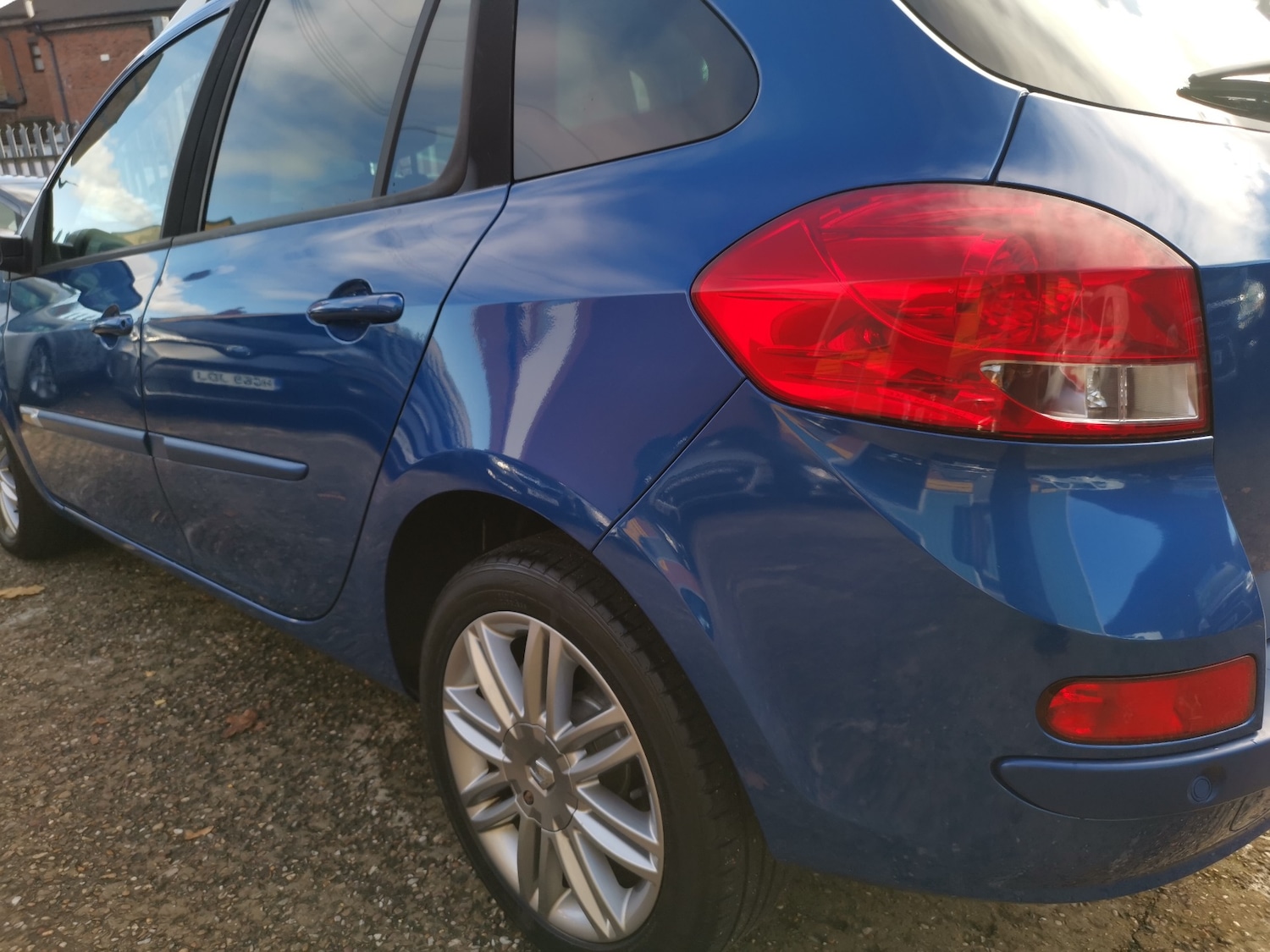 Used Renault Clio 2011 for sale - 76316673: Photo 34