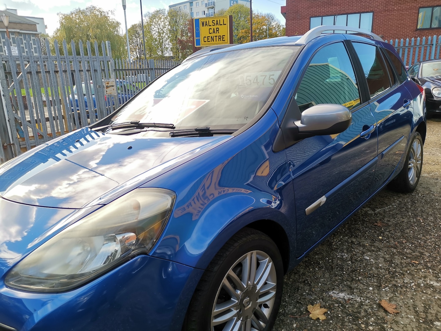 Used Renault Clio 2011 for sale - 76316673: Photo 38