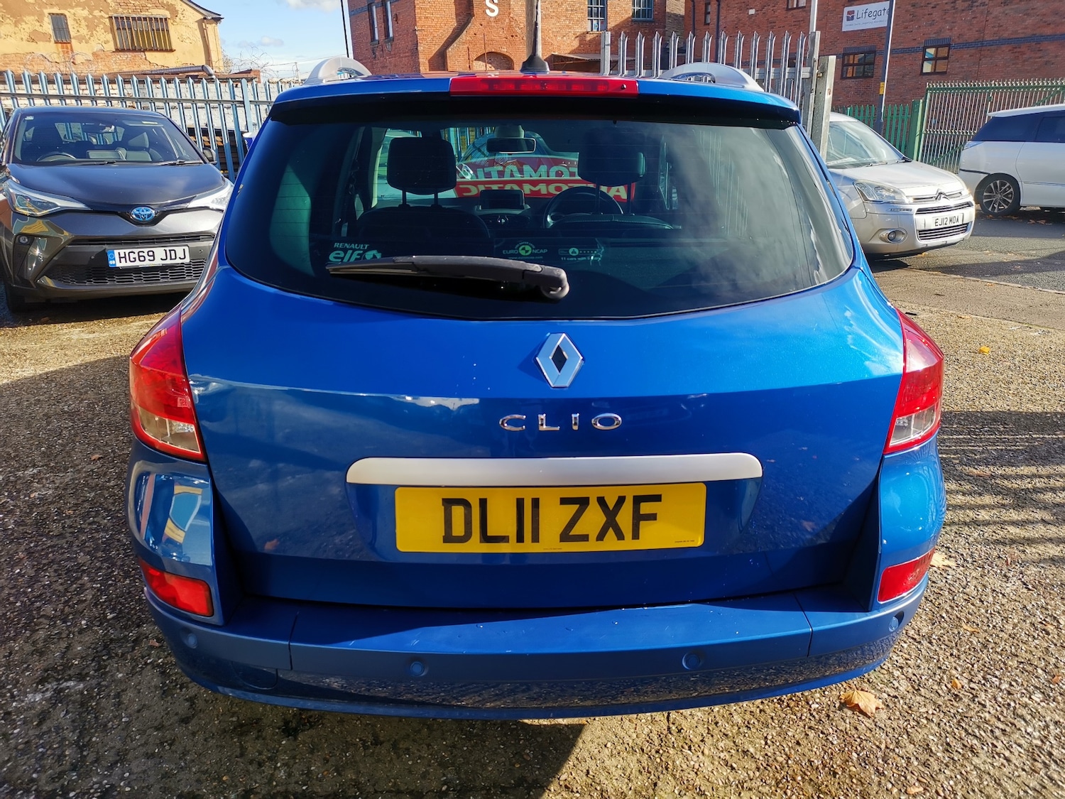 Used Renault Clio 2011 for sale - 76316673: Photo 8