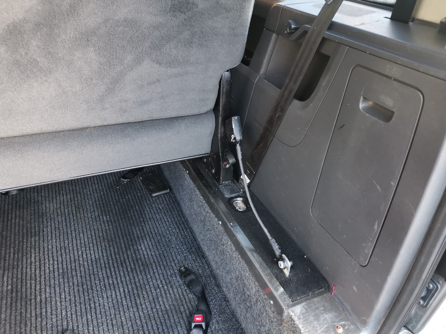 Used Volkswagen Caddy Maxi Life 2013 for sale - 76533906: Photo 29