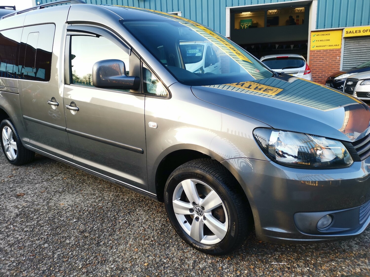 Used Volkswagen Caddy Maxi Life 2013 for sale - 76533906: Photo 31