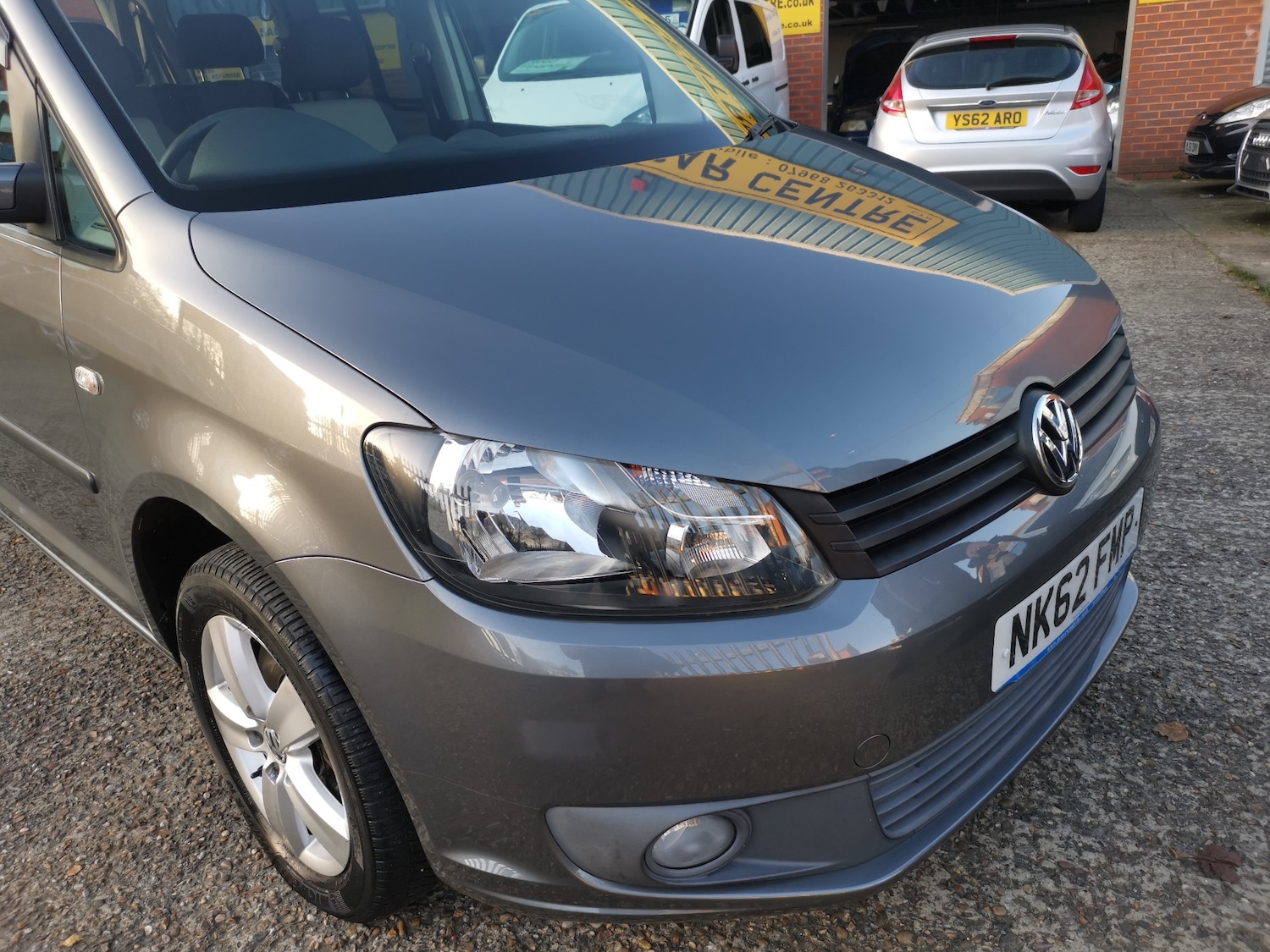 Used Volkswagen Caddy Maxi Life 2013 for sale - 76533906: Photo 42