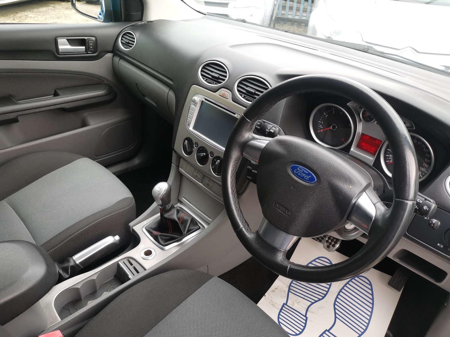 Used Ford Focus 2009 for sale - 76300694: Photo 3