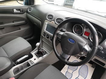 Used Ford Focus 2009 for sale - 76300694: Photo