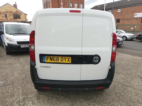 Used Vauxhall Combo 2019 for sale - 75583082: Photo 11