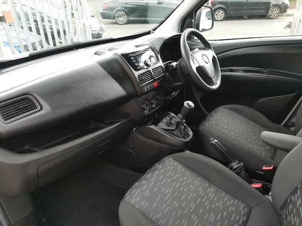 Used Vauxhall Combo 2019 for sale - 75583082: Photo 21