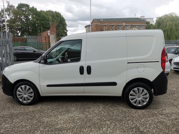 Used Vauxhall Combo 2019 for sale - 75583082: Photo 9