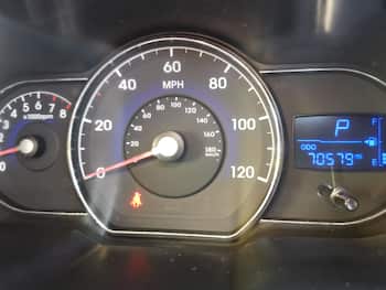 Used Hyundai i10 2012 for sale - 79617137: Photo