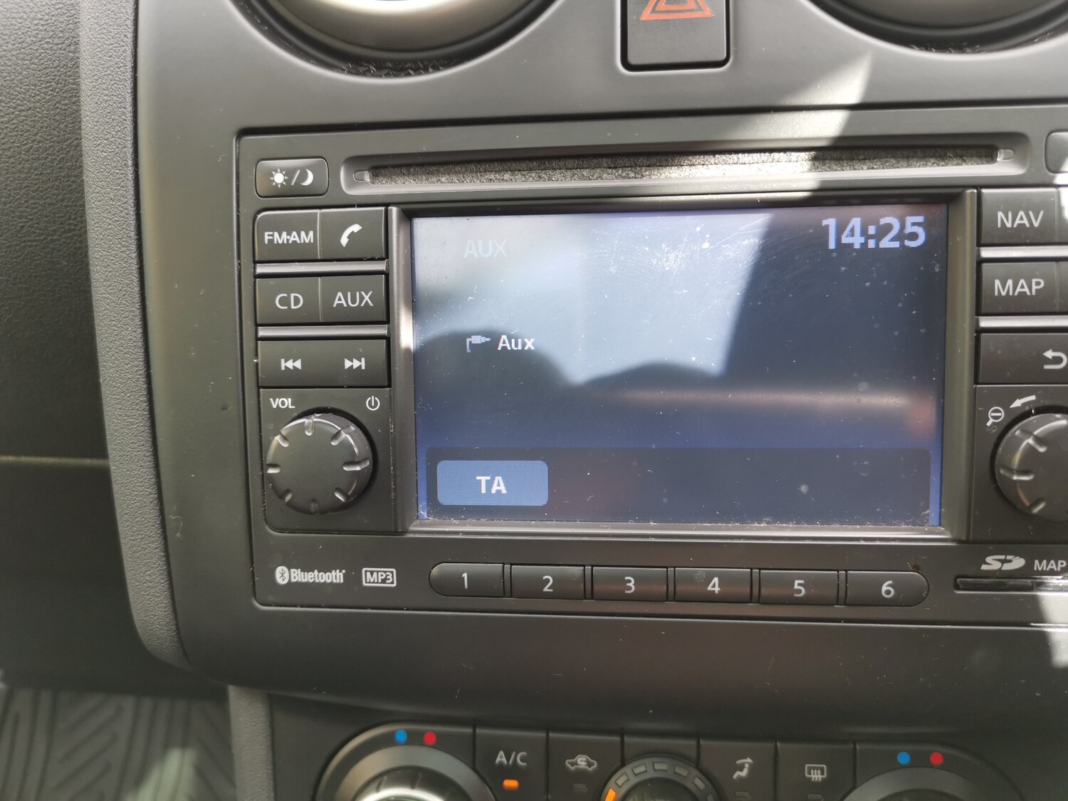 Used Nissan Qashqai 2011 for sale - 77890091: Photo 23