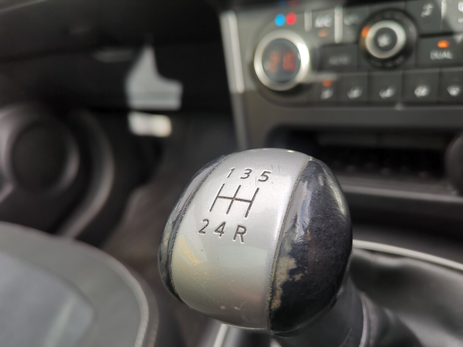 Used Nissan Qashqai 2011 for sale - 77890091: Photo 24