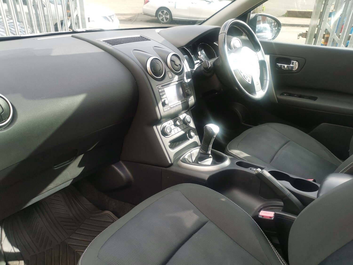 Used Nissan Qashqai 2011 for sale - 77890091: Photo 28