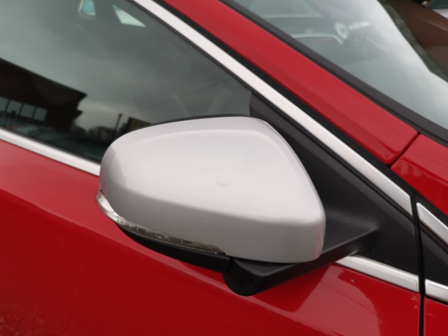 Used Volvo V40 2015 for sale - 77578399: Photo 37