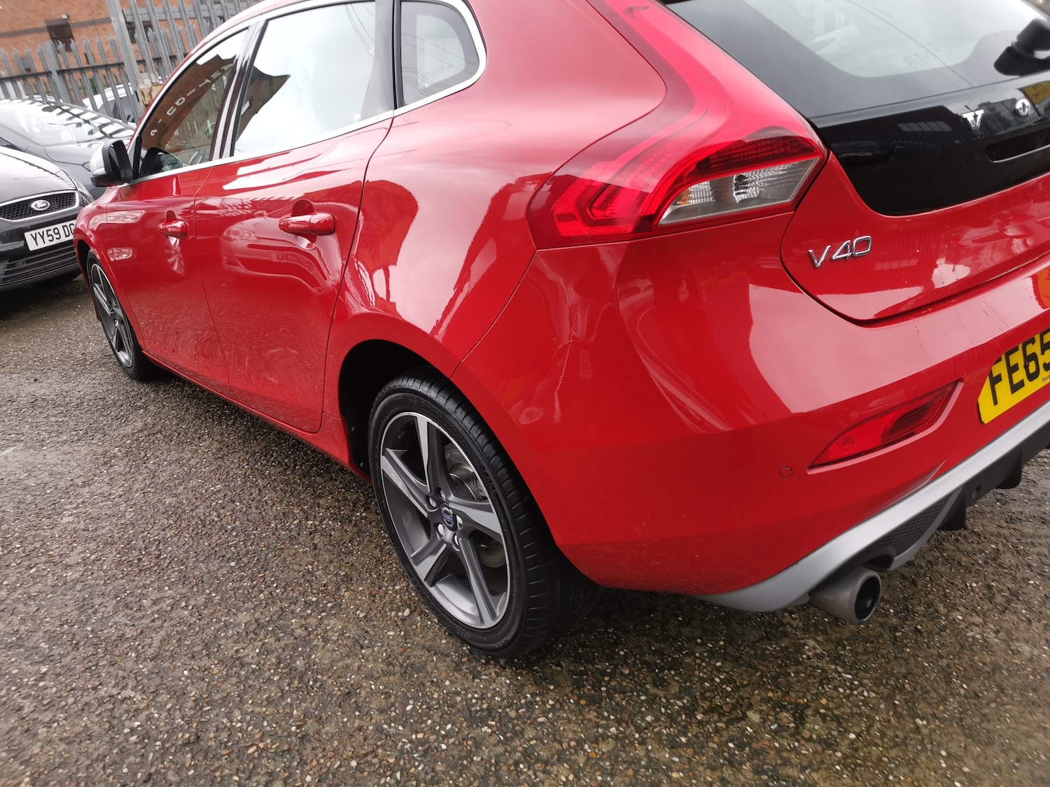 Used Volvo V40 2015 for sale - 77578399: Photo 42