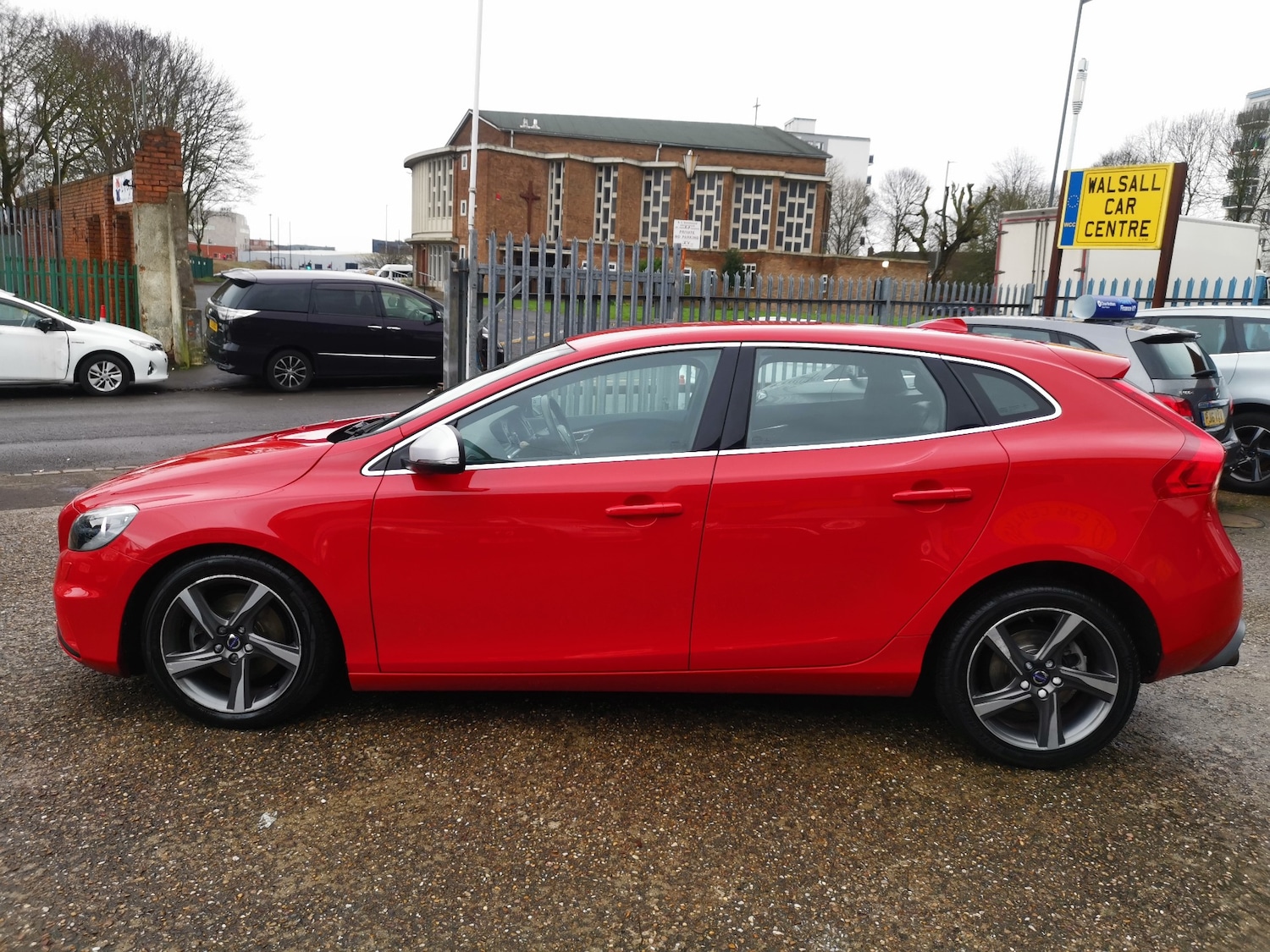 Used Volvo V40 2015 for sale - 77578399: Photo 5