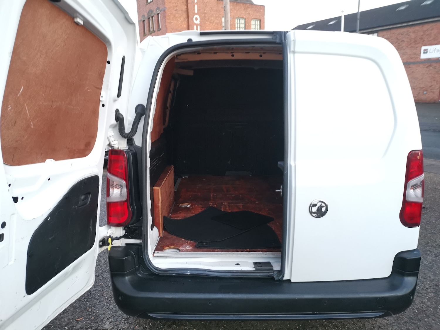 Used Vauxhall Combo 2021 for sale - 77234650: Photo 27