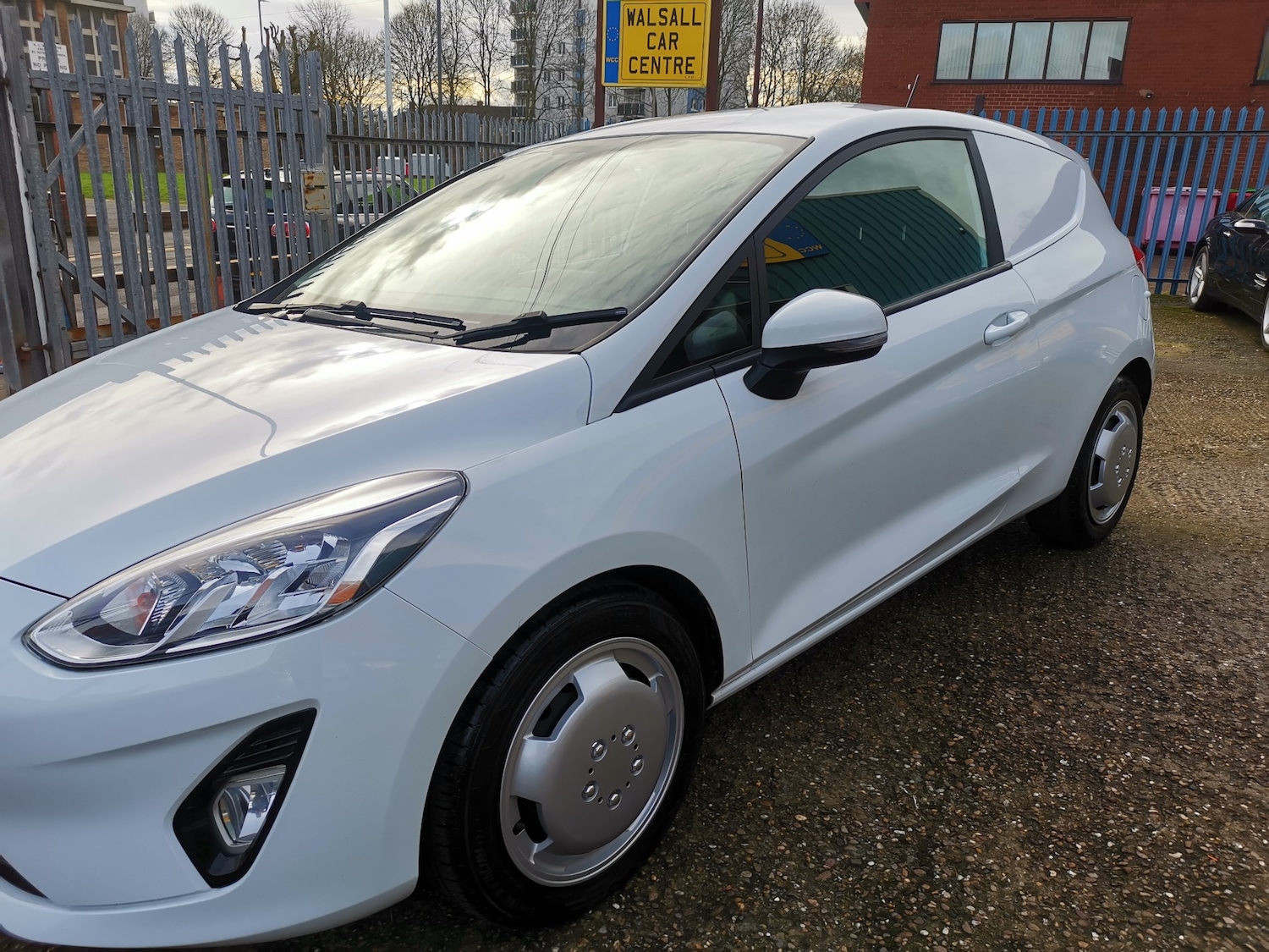 Used Ford Fiesta 2020 for sale - 77630044: Photo 44