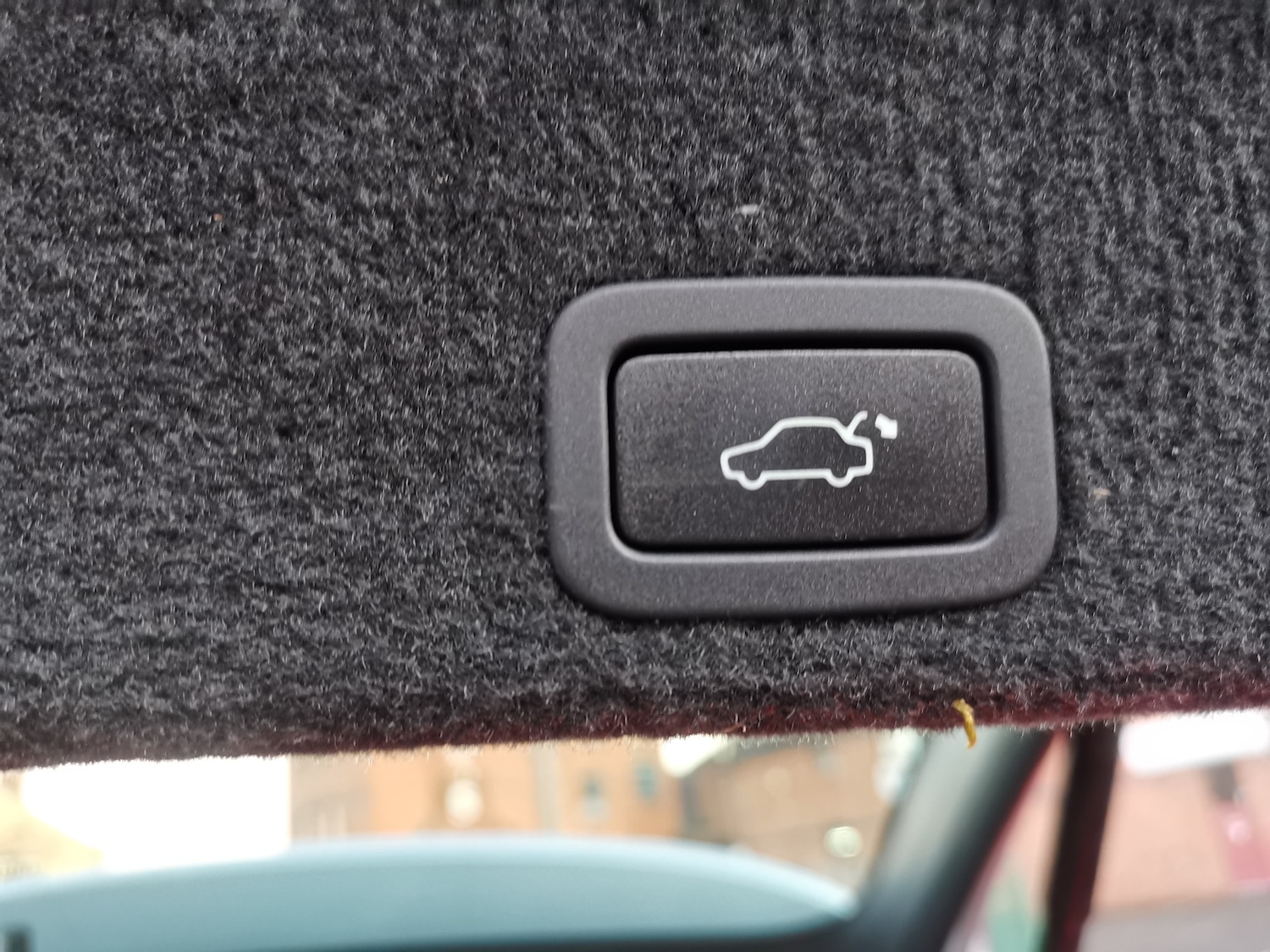 Used Volvo XC60 2015 for sale - 76931876: Photo 24