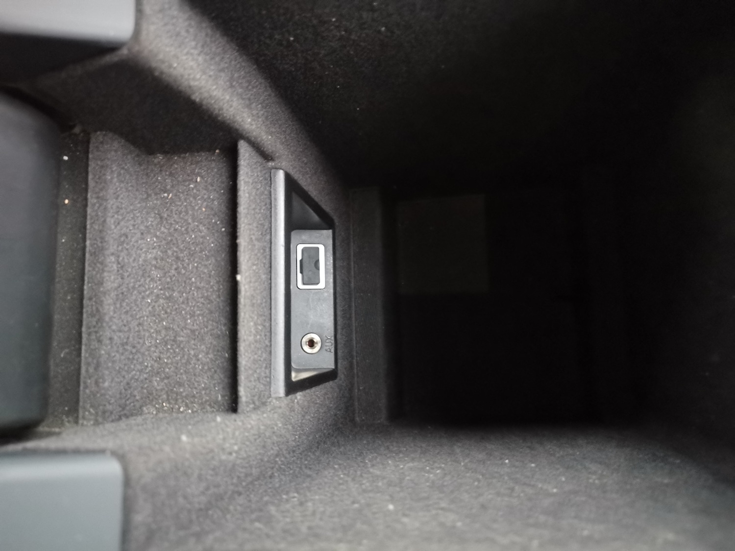 Used Volvo XC60 2015 for sale - 76931876: Photo 34