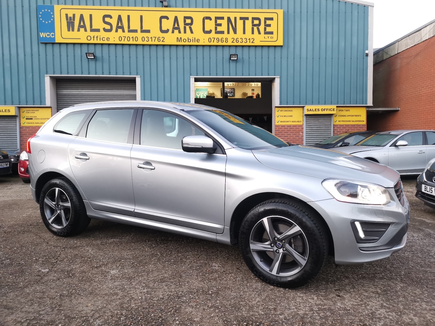 Used Volvo XC60 2015 for sale - 76931876: Photo 43