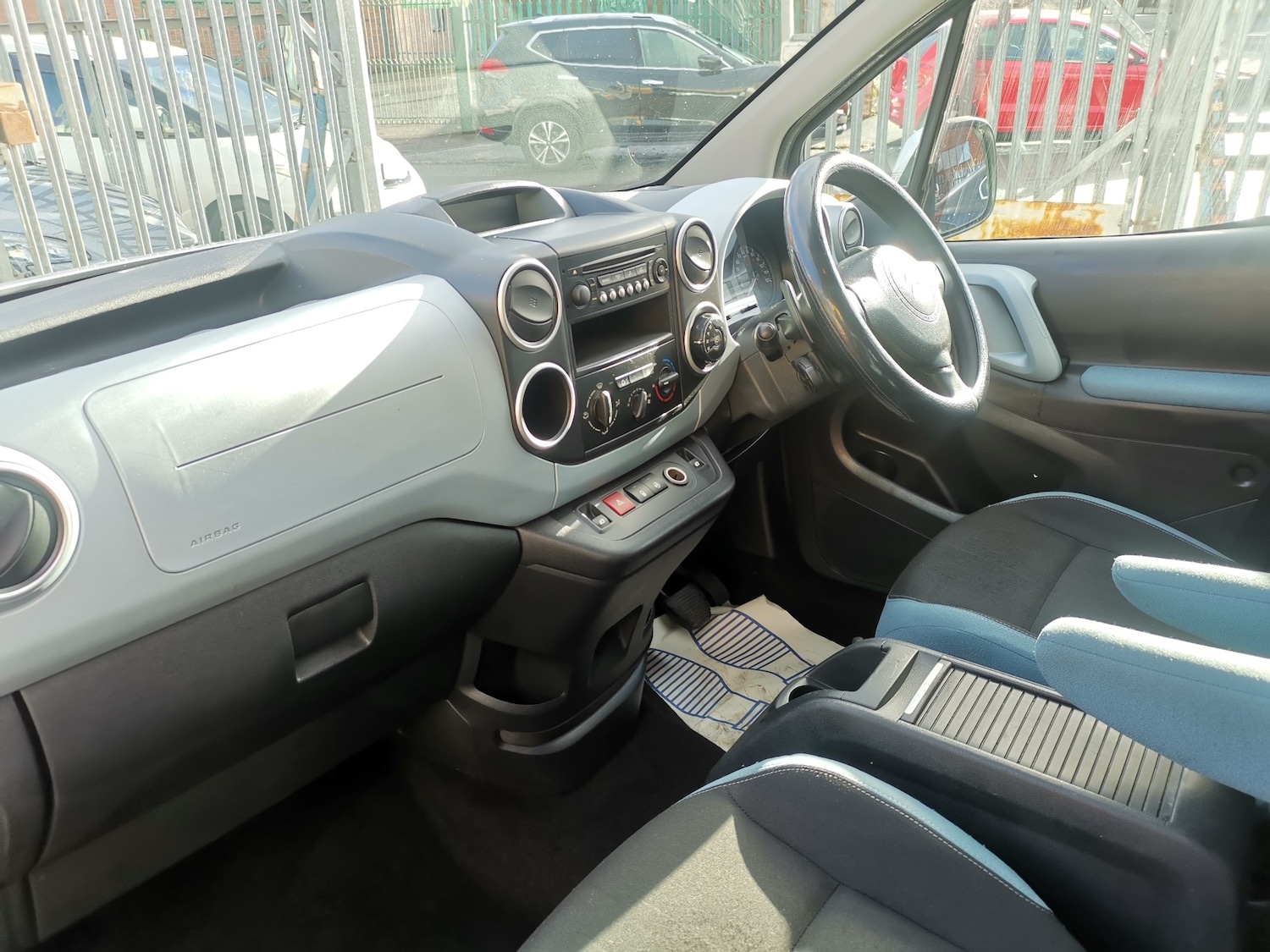 Used Citroen Berlingo Multispace 2012 for sale - 77235373: Photo 27