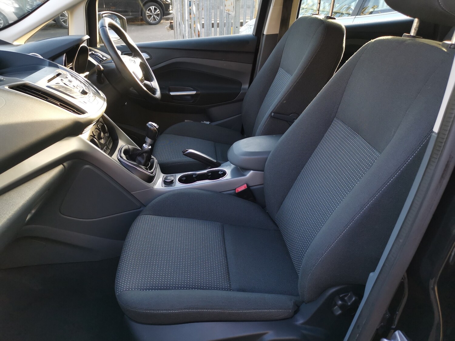 Used Ford C-Max 2014 for sale - 76626634: Photo 21