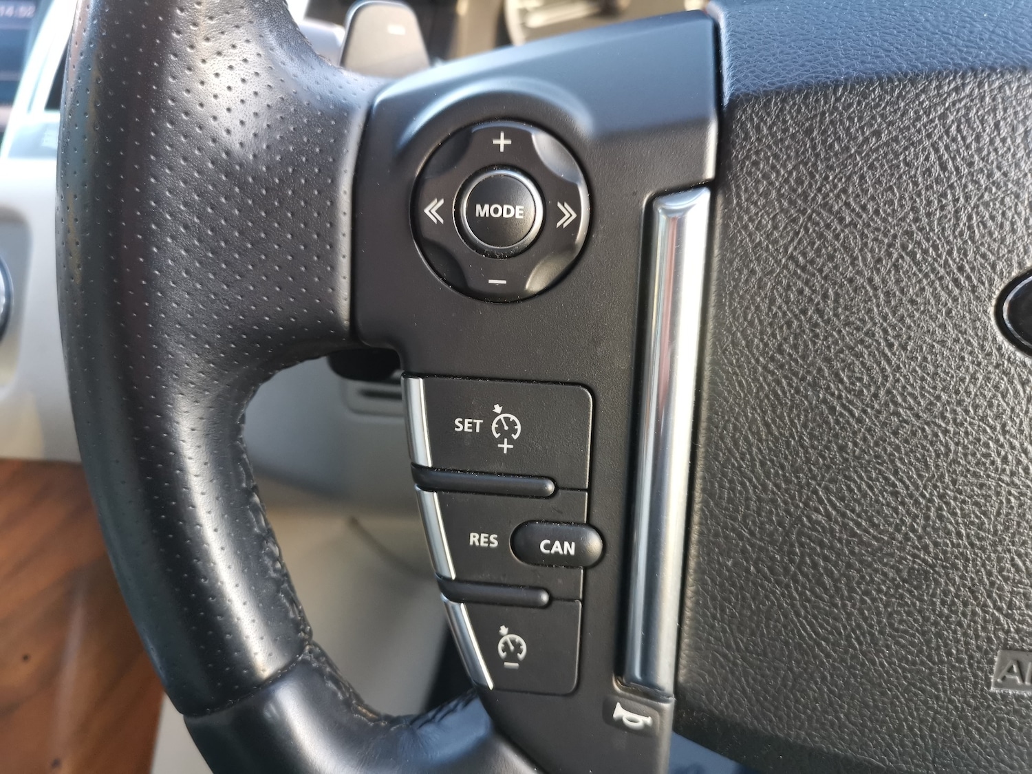 Used Land Rover Range Rover Sport 2012 for sale - 76682691: Photo 30