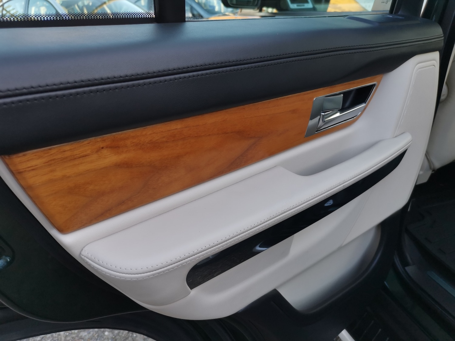 Used Land Rover Range Rover Sport 2012 for sale - 76682691: Photo 44