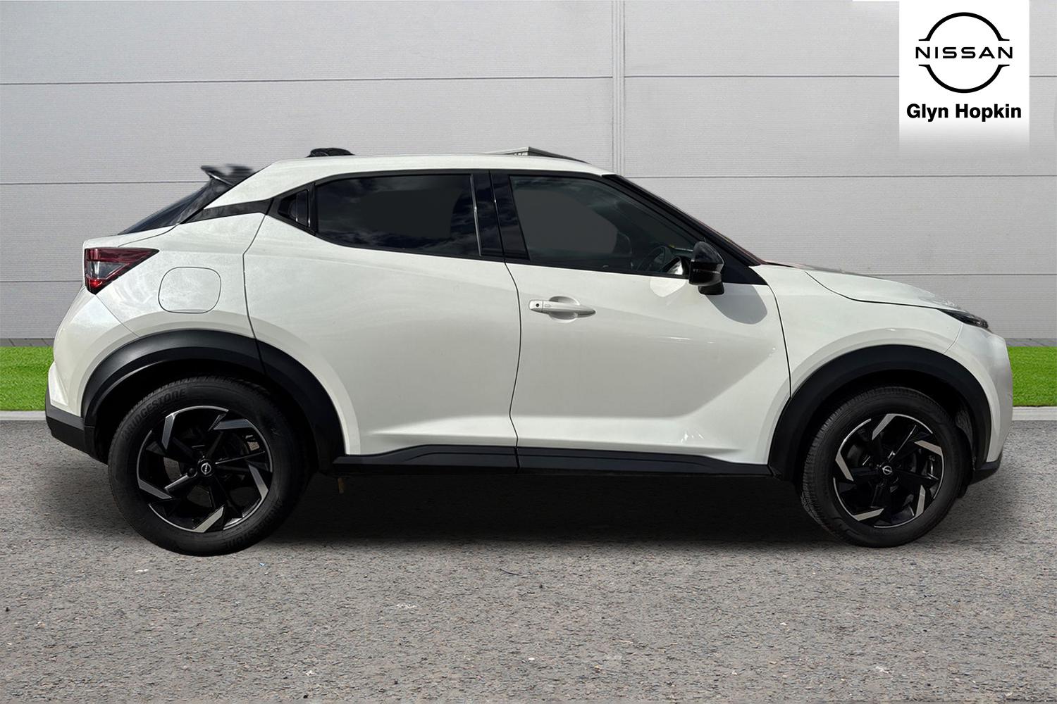 Used Nissan Juke 2023 for sale - 76479932: Photo 2