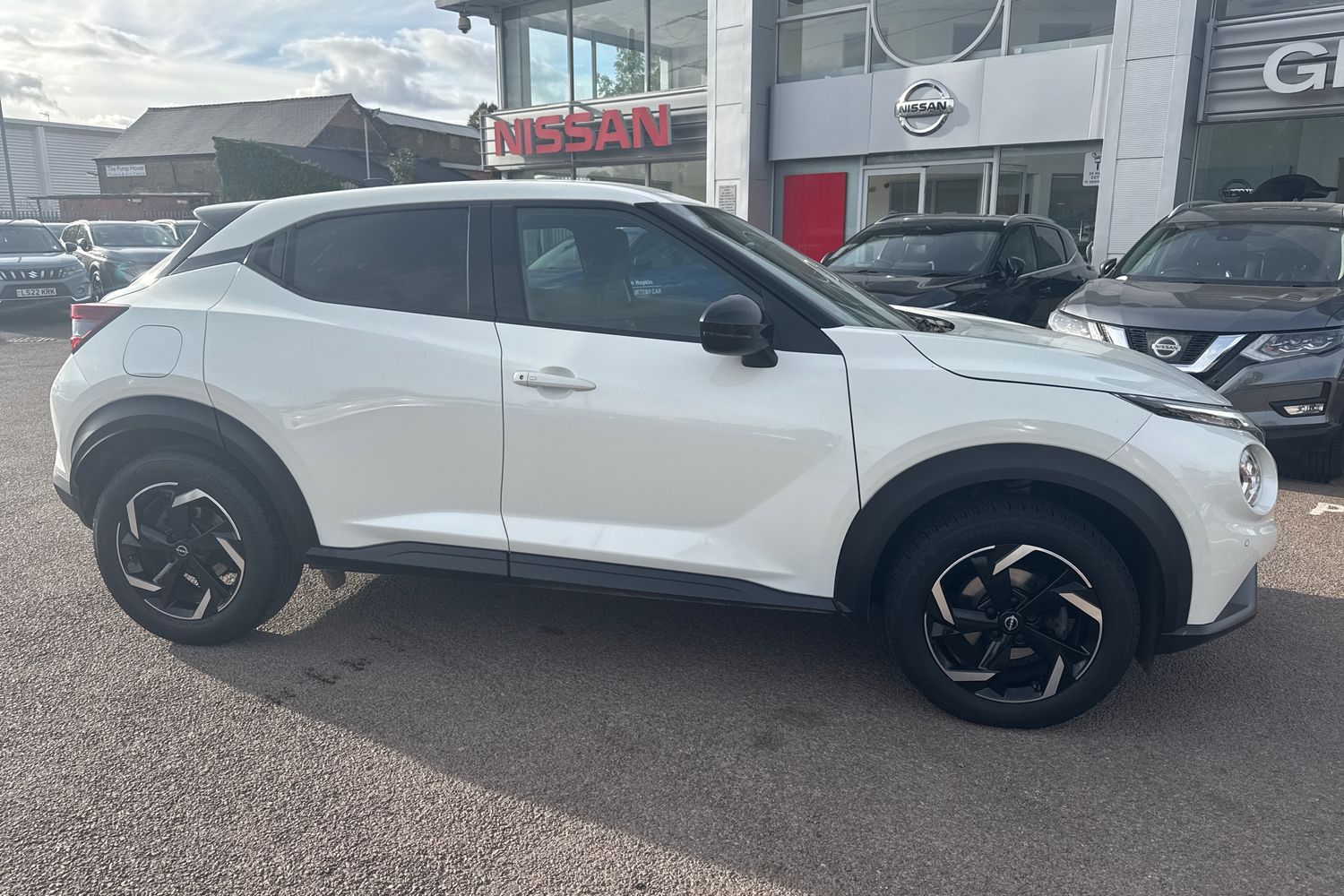 Used Nissan Juke 2023 for sale - 76479932: Photo 35