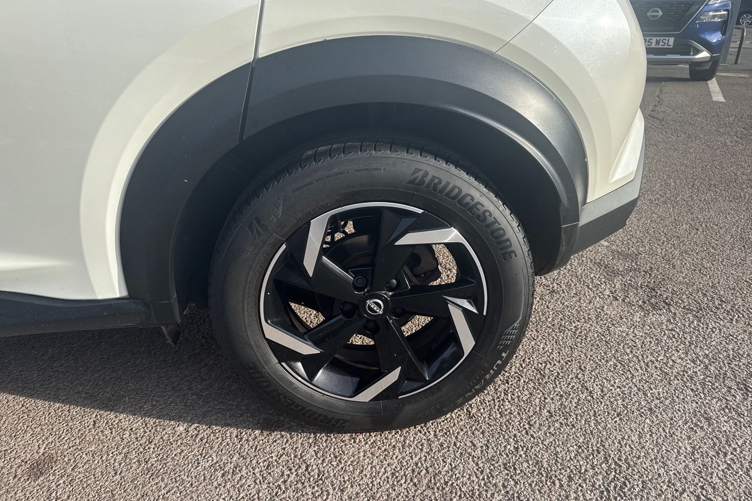 Used Nissan Juke 2023 for sale - 76479932: Photo 40