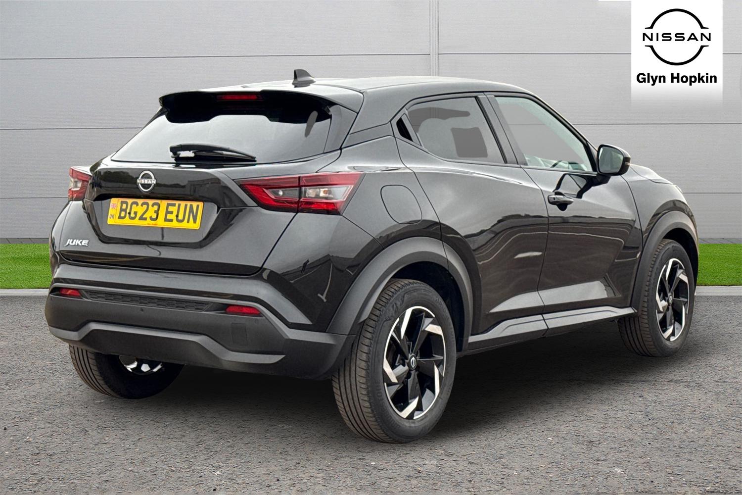 Used Nissan Juke 2023 for sale - 75722319: Photo 3