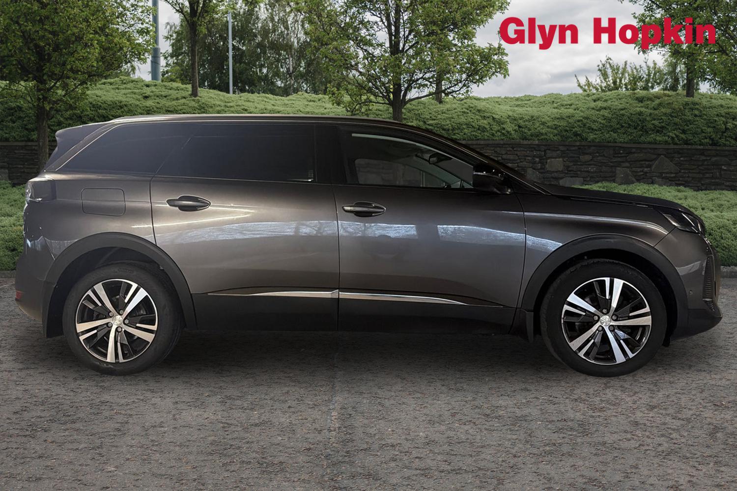 Used Peugeot 5008 2022 for sale - 77380845: Photo 2