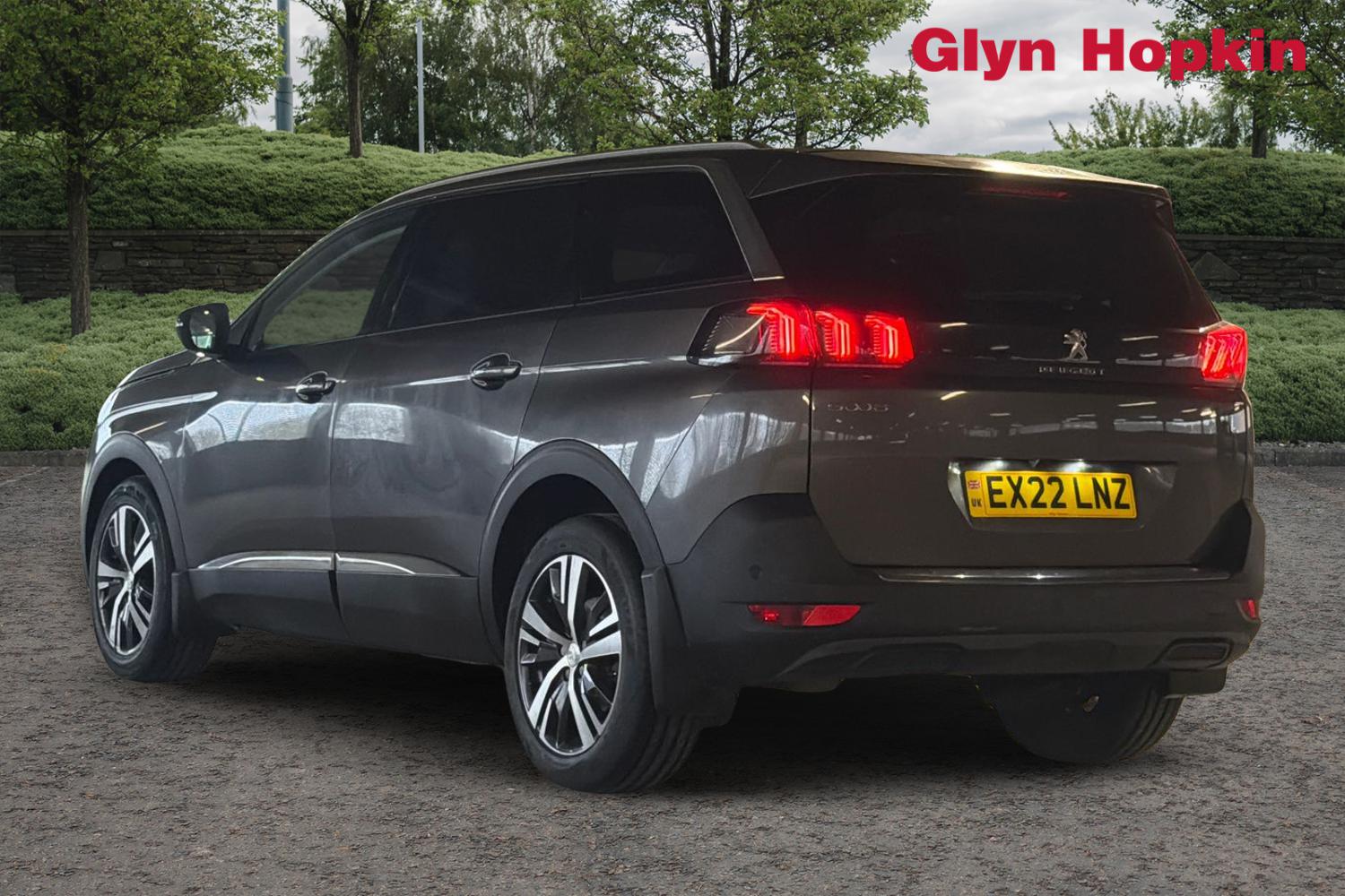 Used Peugeot 5008 2022 for sale - 77380845: Photo 5