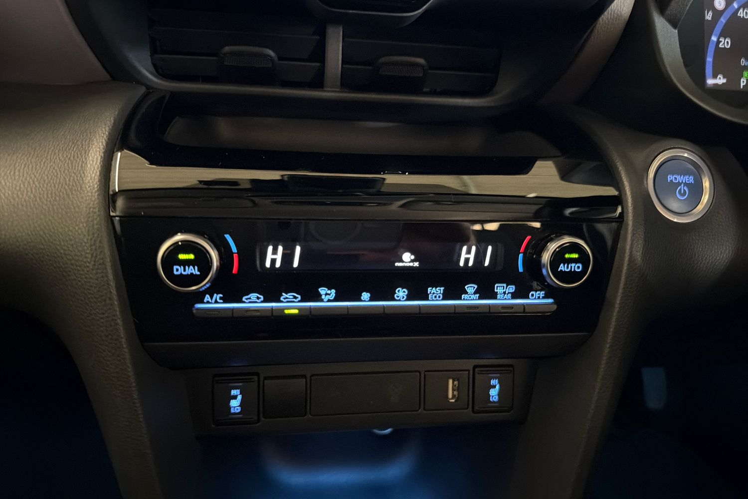 Used Toyota Yaris Cross 2023 for sale - 76390032: Photo 15