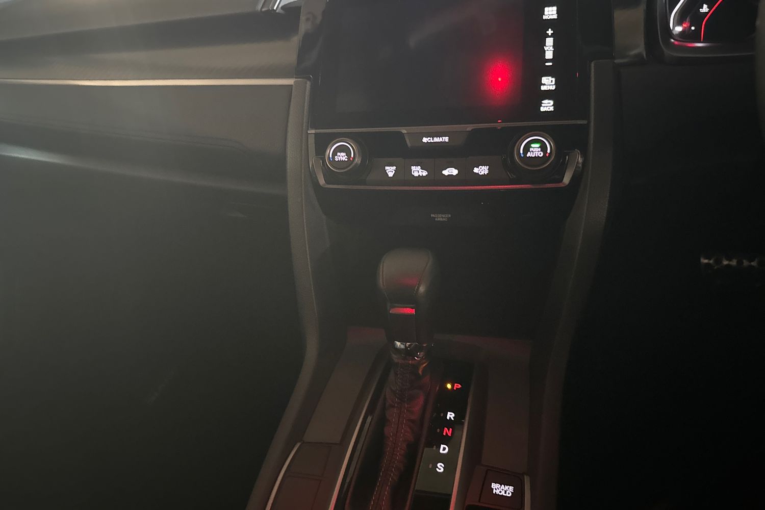 Used Honda Civic 2017 for sale - 76854670: Photo 14