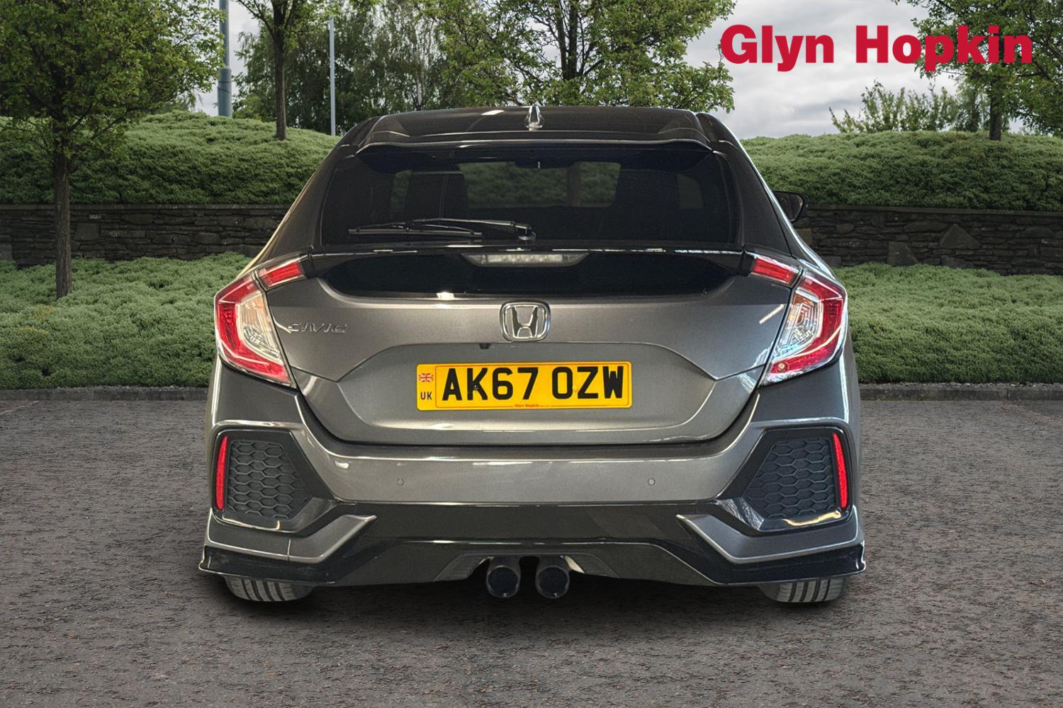 Used Honda Civic 2017 for sale - 76854670: Photo 4