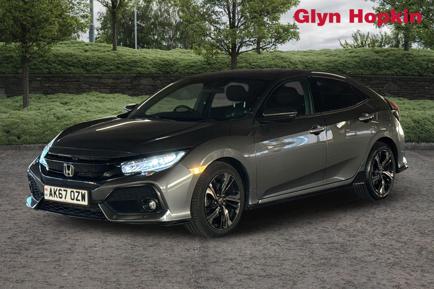 Used Honda Civic 2017 for sale - 76854670: Photo 7