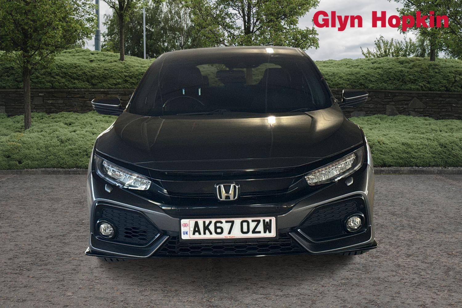Used Honda Civic 2017 for sale - 76854670: Photo 8