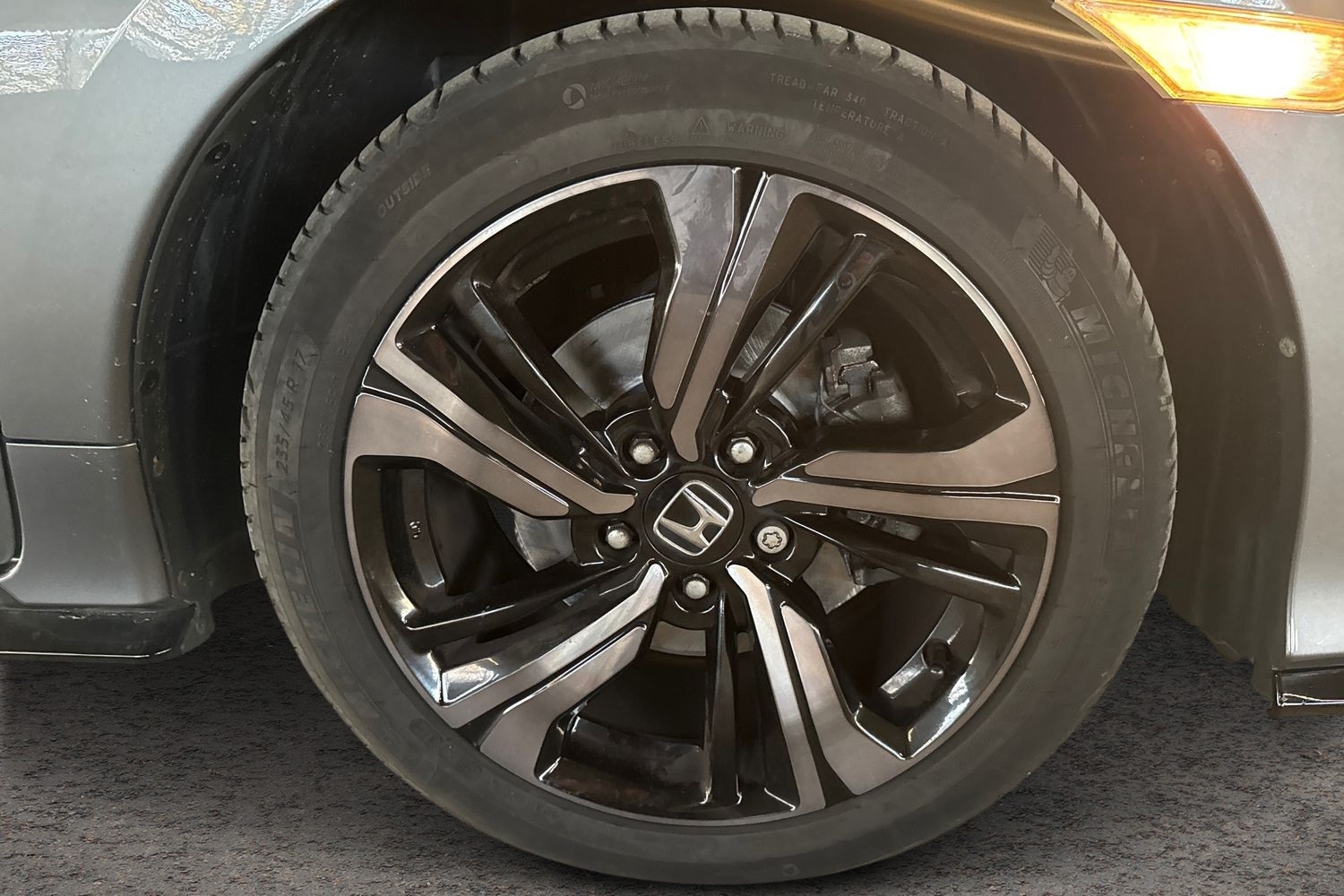 Used Honda Civic 2017 for sale - 76854670: Photo 9