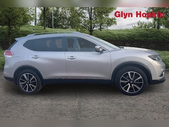 Used Nissan X-Trail 2017 for sale - 76475133: Photo