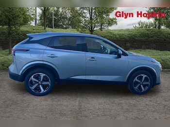 Used Nissan Qashqai 2022 for sale - 76302300: Photo