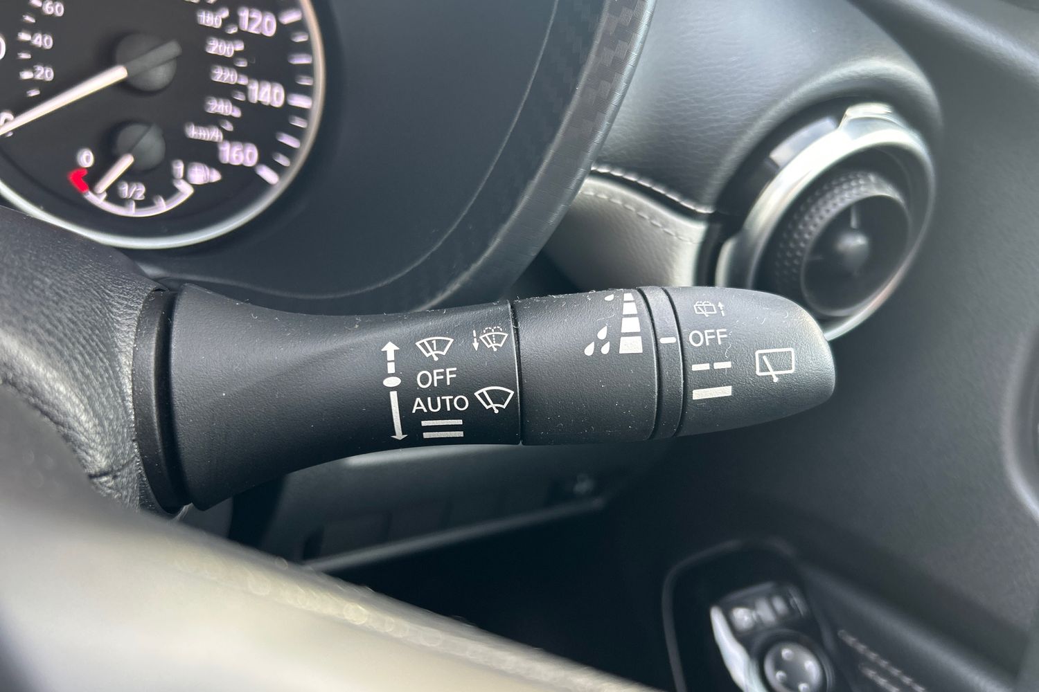 Used Nissan Juke 2022 for sale - 76937553: Photo 40