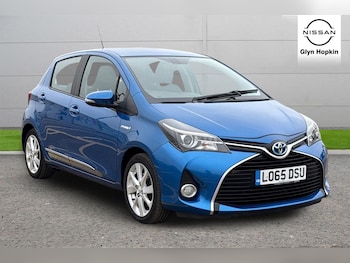 Used Toyota Yaris 2015 for sale - 76203934: Photo