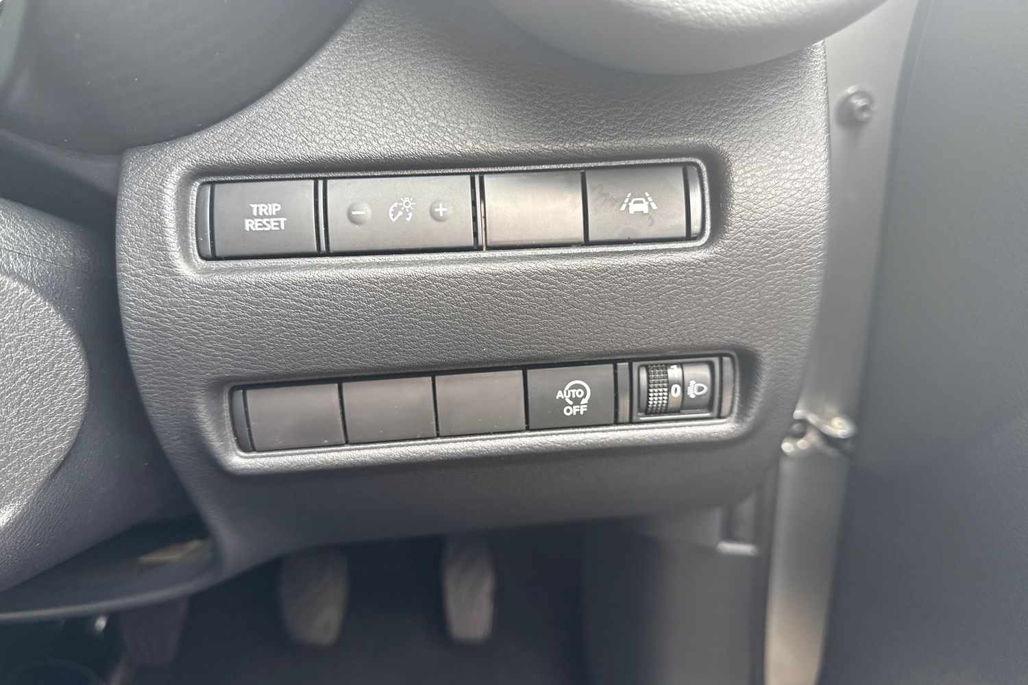 Vehicle 28