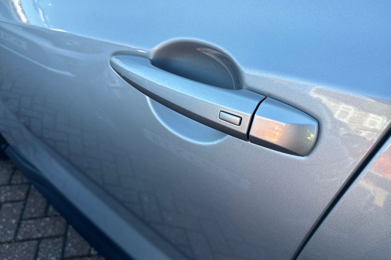 Used Nissan Juke 2023 for sale - 76438130: Photo 30