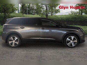 Used Peugeot 5008 2022 for sale - 76415260: Photo