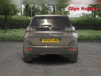 Used Peugeot 5008 2022 for sale - 76415260: Photo