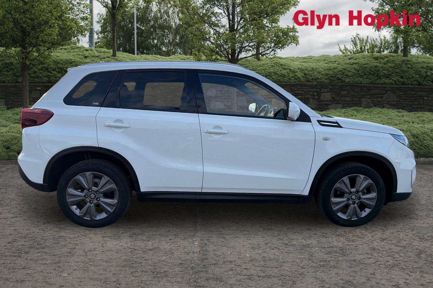 Used Suzuki Vitara 2022 for sale - 77470774: Photo 2