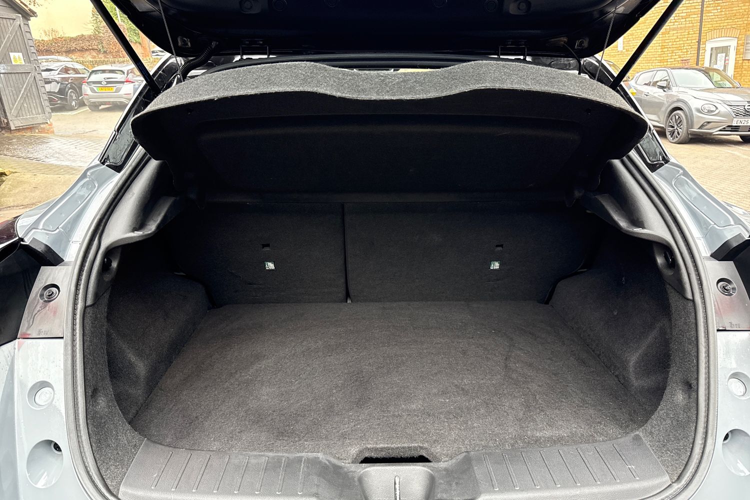 Used Nissan Juke 2022 for sale - 76745348: Photo 24