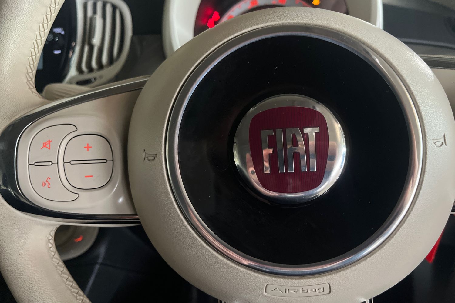 Used Fiat 500 2023 for sale - 77614441: Photo 40